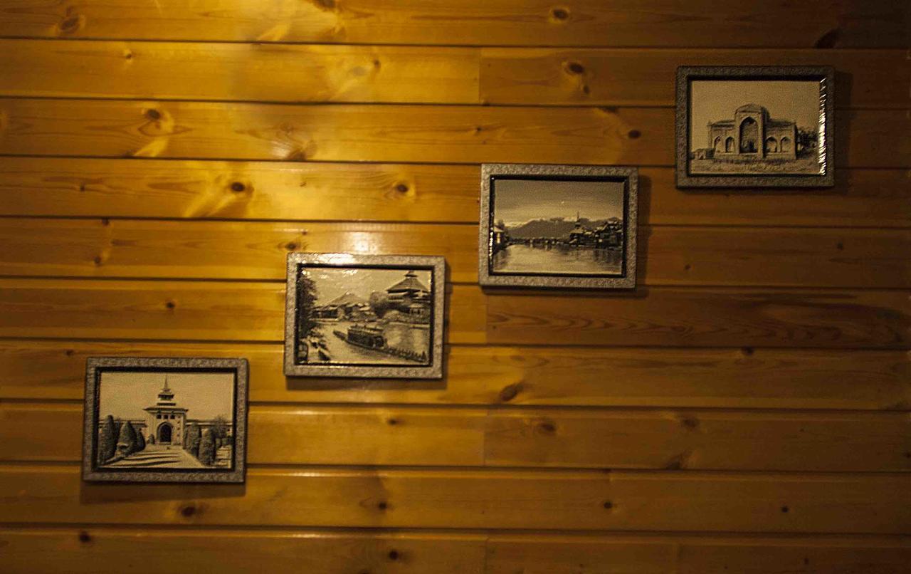 Heevan Retreat Gulmarg Buitenkant foto